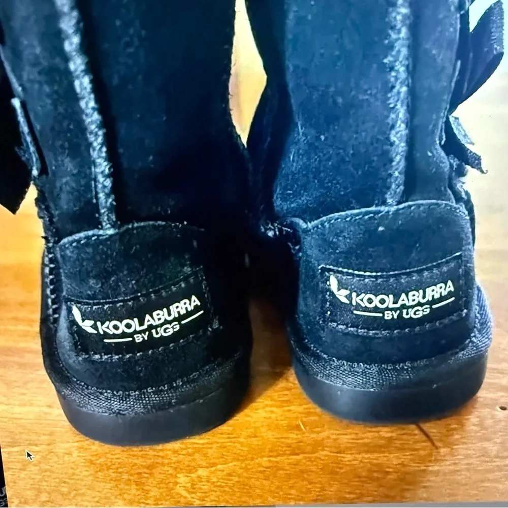 Ugg toddler, black suede boots‎ size 5 snow winter